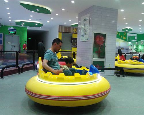明光儿童卡通碰碰车